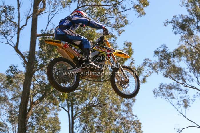 678x444 pixels (84K)